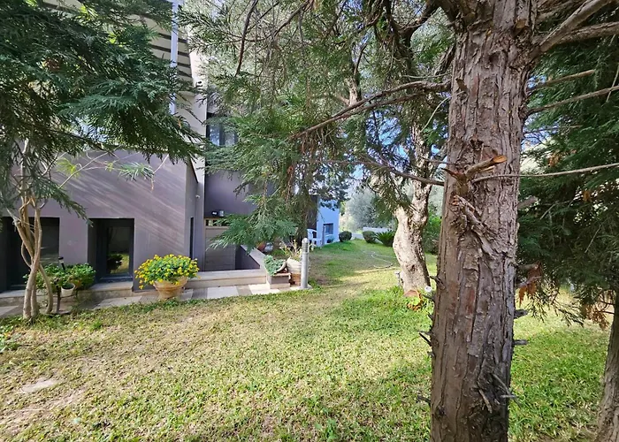 Apartament Cornelia *